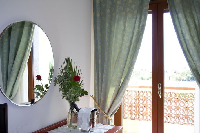 Imagen de la habitación del Hotel Felix, Scalea. Foto 13