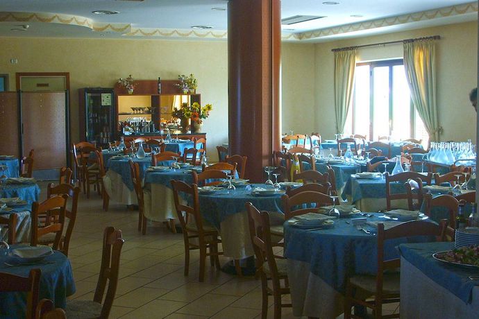 Imagen del bar/restaurante del Hotel Felix, Scalea. Foto 2