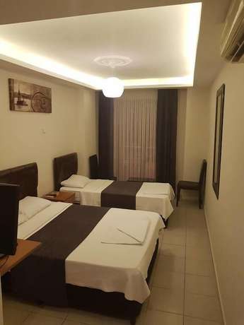Imagen de la habitación del Hotel Feryil Centrum. Foto 6