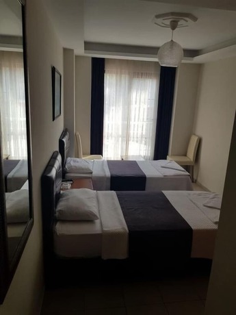 Imagen de la habitación del Hotel Feryil Centrum. Foto 11