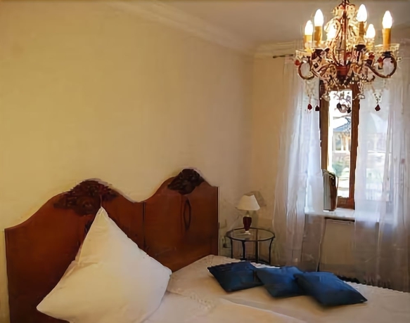 Imagen de la habitación del Hotel Figo. Foto 14