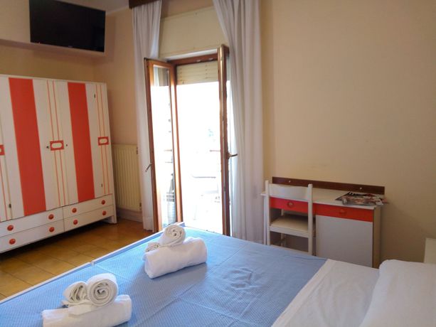 Imagen de la habitación del Hotel Fleming. Foto 6