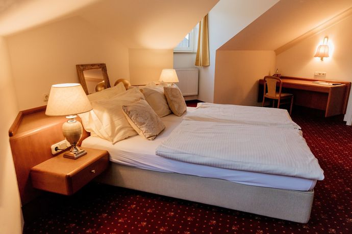 Imagen de la habitación del Hotel Fletzinger. Foto 8