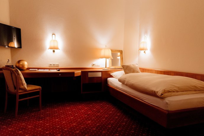 Imagen de la habitación del Hotel Fletzinger. Foto 15