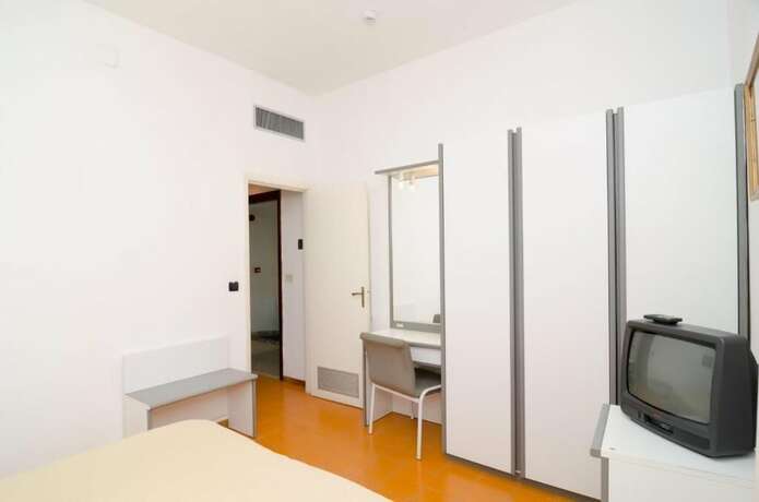 Imagen de la habitación del Hotel Flora Wellness And Beauty. Foto 13