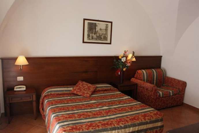 Imagen de la habitación del Hotel Fonte Angelica. Foto 12