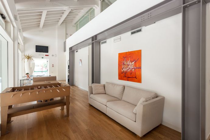 Imagen de los interiores del Hotel Forlanini52 Parma. Foto 18