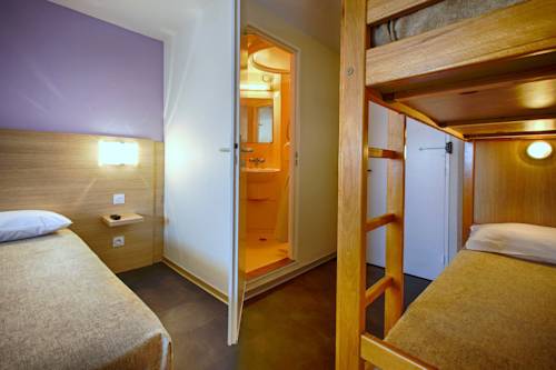 Imagen de la habitación del Hotel Formule Club. Foto 15