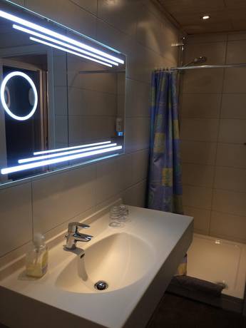 Imagen de la habitación del Hotel Forsthaus, Volkesfeld. Foto 13