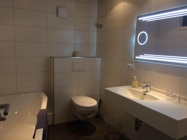 Imagen de la habitación del Hotel Forsthaus, Volkesfeld. Foto 15