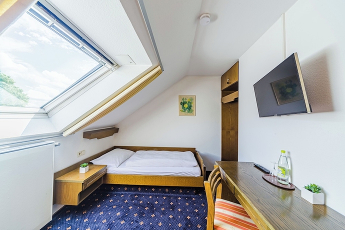 Imagen de la habitación del Hotel Franken. Foto 2