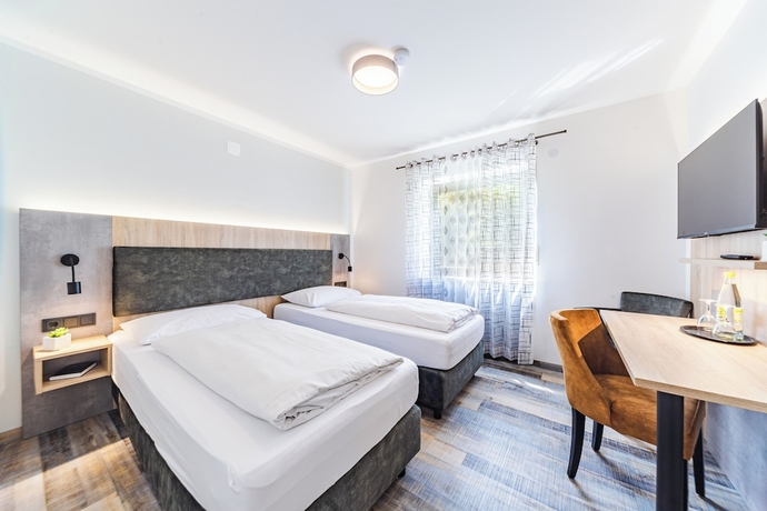 Imagen de la habitación del Hotel Franken. Foto 6