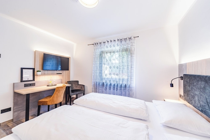 Imagen de la habitación del Hotel Franken. Foto 8