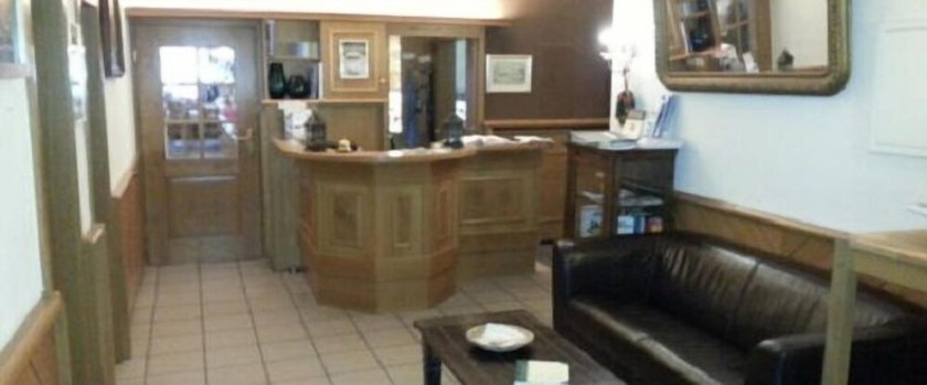 Imagen de los interiores del Hotel Frankfurter Hof. Foto 8