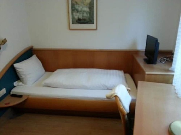 Imagen de la habitación del Hotel Frankfurter Hof. Foto 7