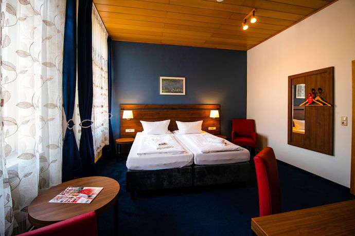 Imagen de la habitación del Hotel Fr&auml;nkischer Hof. Foto 7