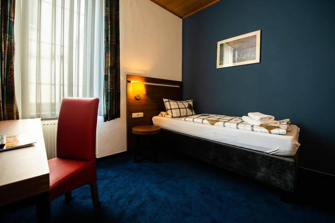 Imagen de la habitación del Hotel Fr&auml;nkischer Hof. Foto 14