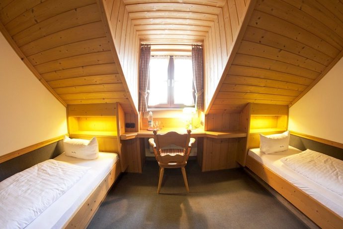 Imagen de la habitación del Hotel Frey. Foto 7
