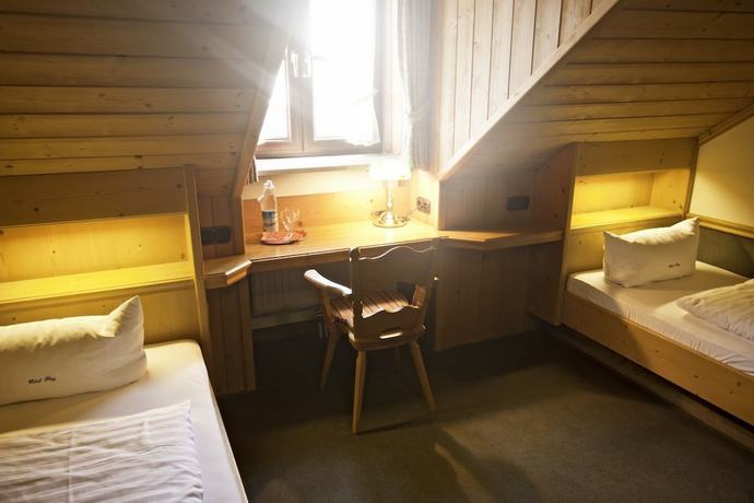 Imagen de la habitación del Hotel Frey. Foto 9
