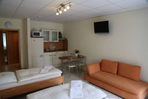 Imagen de la habitación del Hotel Fruerlund. Foto 13