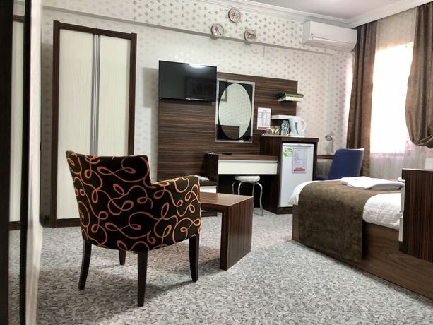 Imagen de la habitación del Hotel Fuat. Foto 5