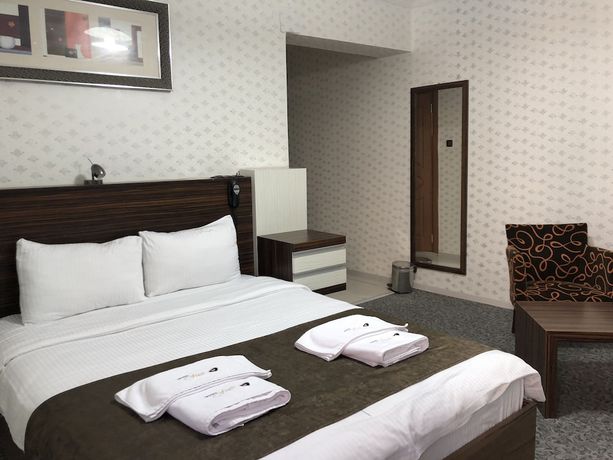 Imagen de la habitación del Hotel Fuat. Foto 7