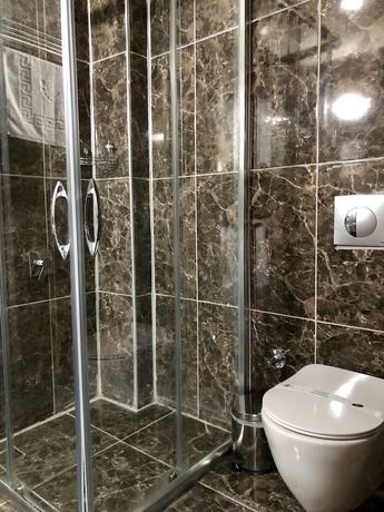 Imagen de la habitación del Hotel Fuat. Foto 9