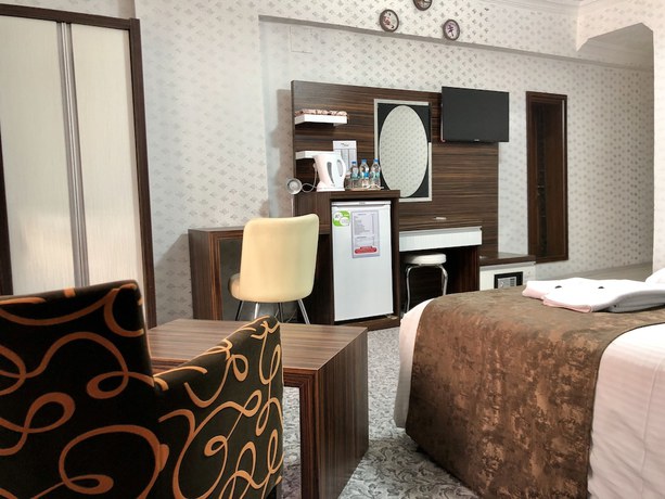 Imagen de la habitación del Hotel Fuat. Foto 10