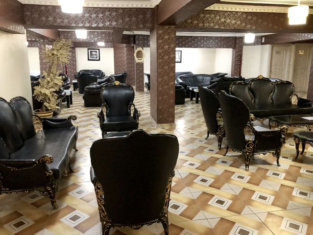 Imagen de los interiores del Hotel Fuat. Foto 18