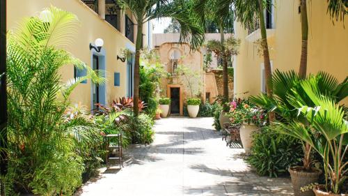 Imagen general del Hotel Fundadores. Foto 12