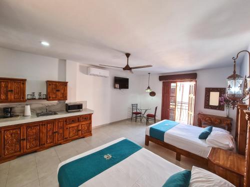 Imagen de la habitación del Hotel Fundadores. Foto 17