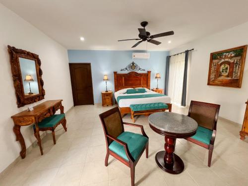 Imagen de la habitación del Hotel Fundadores. Foto 19