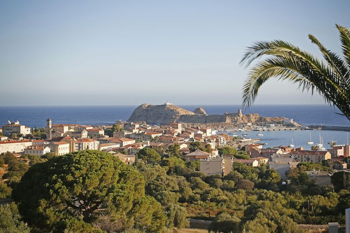 Imagen de los exteriores del Hotel Funtana Marina. Foto 15