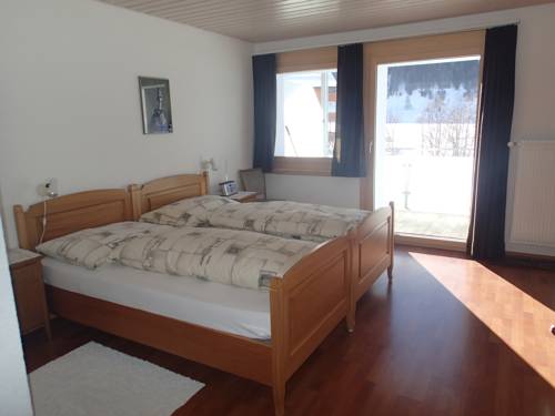 Imagen de la habitación del Hotel Furka. Foto 11