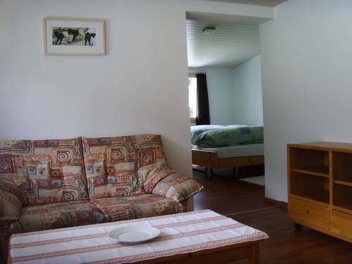 Imagen de la habitación del Hotel Furka. Foto 15