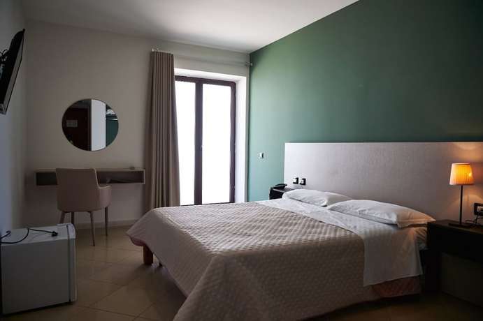 Imagen general del Hotel Futuro. Foto 1