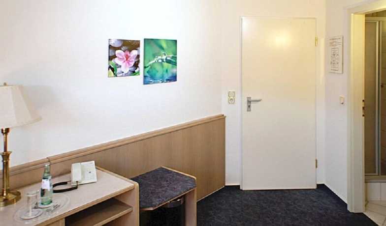 Imagen de la habitación del Hotel F&uuml;rstenberg. Foto 6