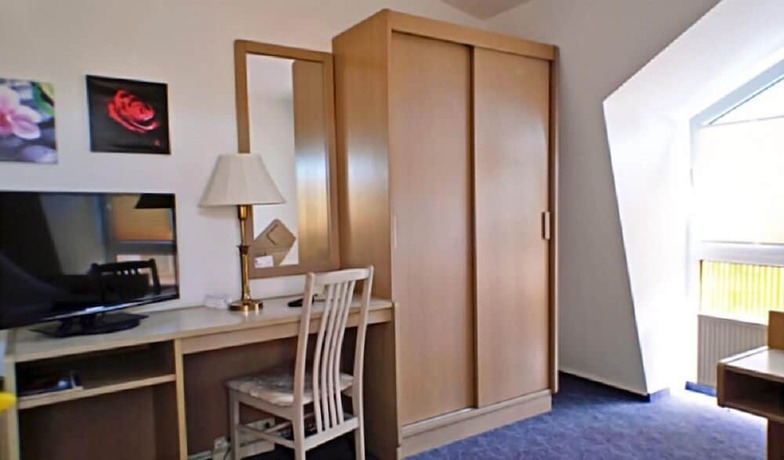 Imagen de la habitación del Hotel F&uuml;rstenberg. Foto 12