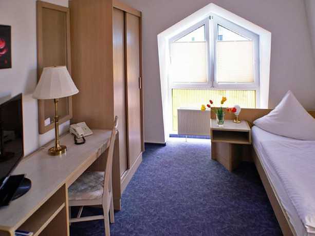 Imagen de la habitación del Hotel F&uuml;rstenberg. Foto 13