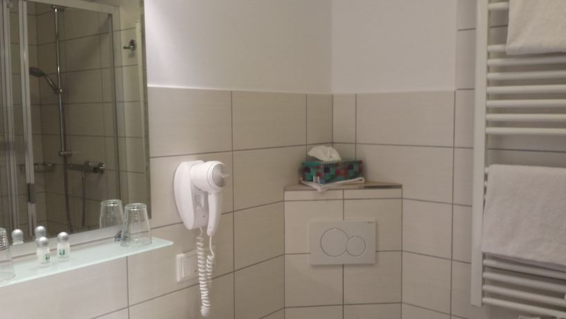 Imagen de la habitación del Hotel Fürstenberger Hof. Foto 10