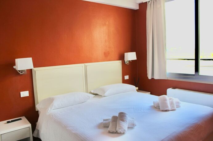 Imagen de la habitación del Hotel Gabbani. Foto 16