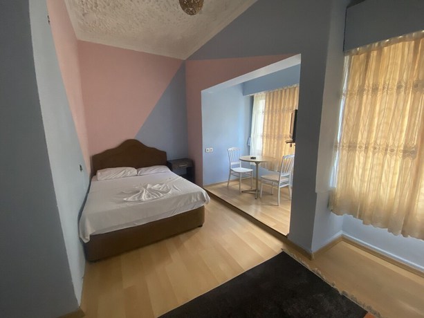 Imagen de la habitación del Hotel Gar. Foto 5