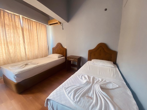 Imagen de la habitación del Hotel Gar. Foto 7