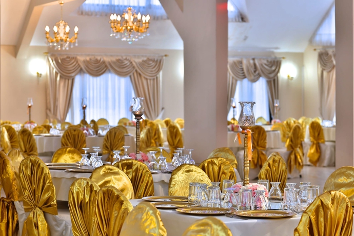 Imagen de los interiores del Hotel Garden Silivri. Foto 13