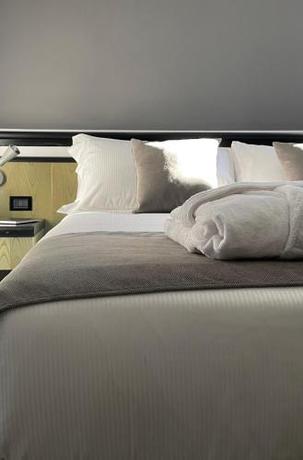 Imagen de la habitación del Hotel Gardenia Fiera. Foto 20