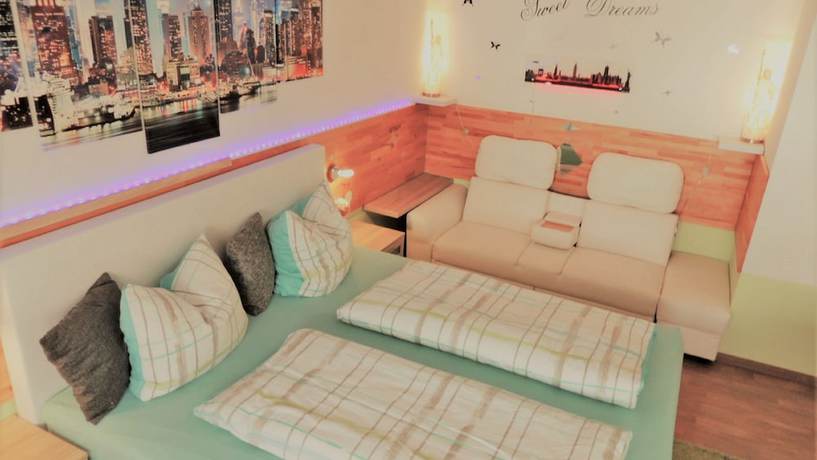 Imagen de la habitación del Hotel Garni 4U. Foto 9