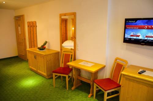 Imagen de la habitación del Hotel Garni Alpenblick. Foto 16
