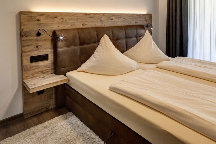 Imagen de la habitación del Hotel Garni Cafe im Hamm. Foto 13