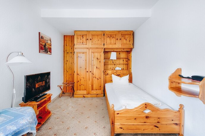 Imagen de la habitación del Hotel Garni Caf&eacute; Nuss. Foto 12
