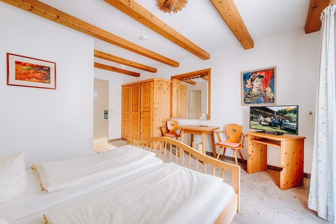 Imagen de la habitación del Hotel Garni Caf&eacute; Nuss. Foto 16